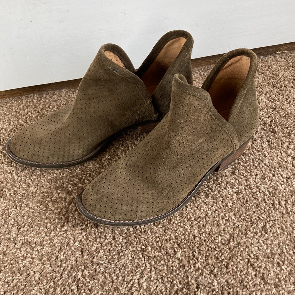 Lucky Brand Ankle Bootie